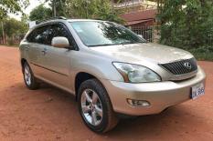 Private Taxi Phnom Penh - Siem Reap - phnom-penh-siem-reap-taxi.jpg