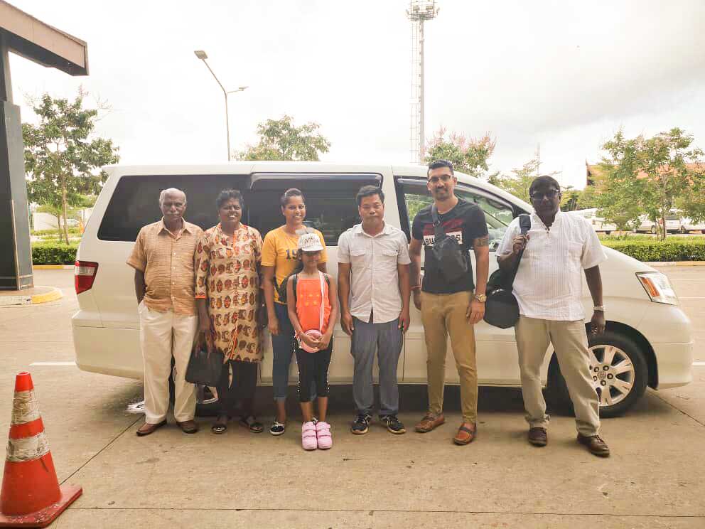 cambodia-taxi-mini-vanalphard